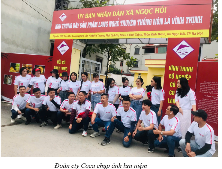 ĐÓN TIẾP ĐOÀN CÔNG TY COCA-COLA VIỆT NAM THAM QUAN KHU TRƯNG BÀY SẢN PHẨM TRUYỀN THỐNG NÓN LÁ VĨNH THỊNH- Ảnh 3.