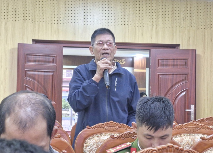 Công an xã tổ chức Hội nghị Công an lắng nghe ý kiến nhân dân; Đánh giá tình hình an ninh, trật tự và góp ý về trách nhiệm của Cảnh sát khu vực trong công tác bảo đảm an ninh, trật tự tại cơ sở năm 2025.- Ảnh 6.