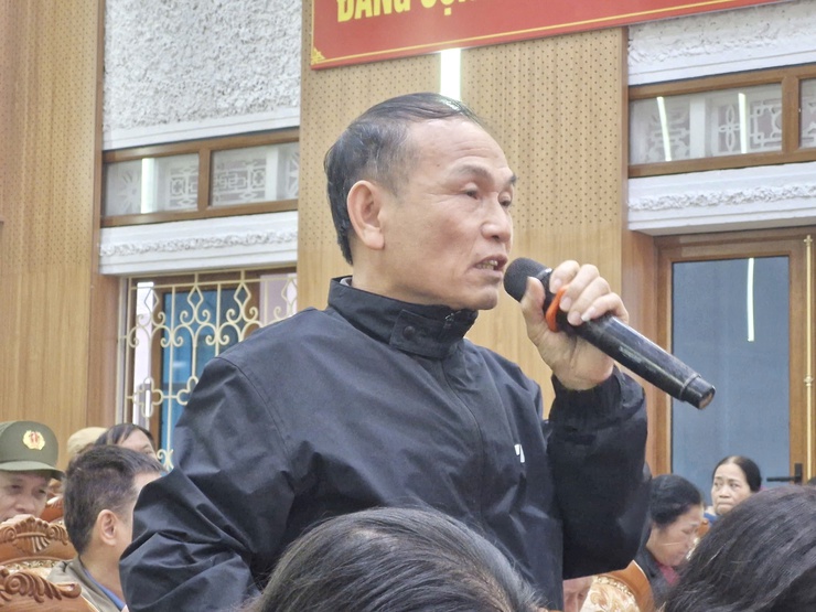 Công an xã tổ chức Hội nghị Công an lắng nghe ý kiến nhân dân; Đánh giá tình hình an ninh, trật tự và góp ý về trách nhiệm của Cảnh sát khu vực trong công tác bảo đảm an ninh, trật tự tại cơ sở năm 2025.- Ảnh 7.