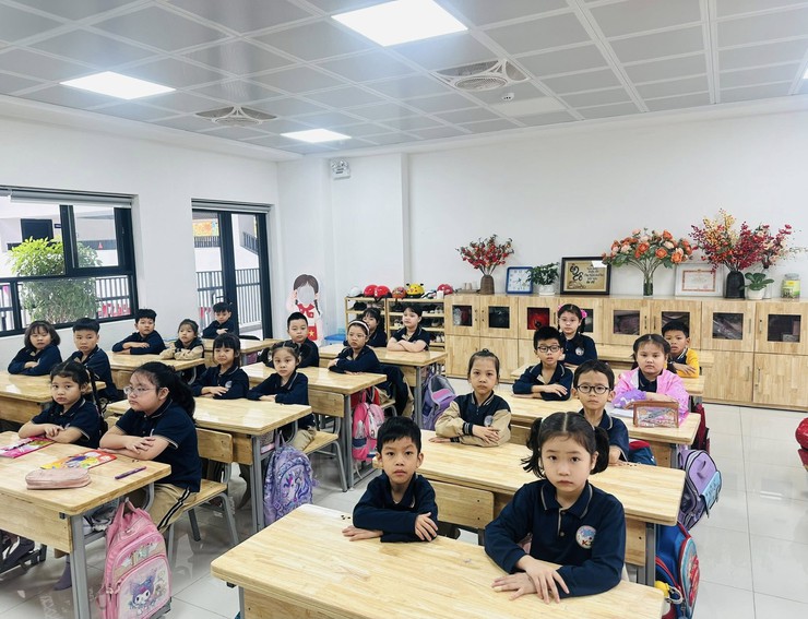 AN TOÀN MẠNG – VỮNG BƯỚC TƯƠNG LAI
SINH HOẠT DƯỚI CỜ: TUYÊN TRUYỀN “PHÒNG CHỐNG LỪA ĐẢO TRÊN MẠNG XÃ HỘI”- Ảnh 19.