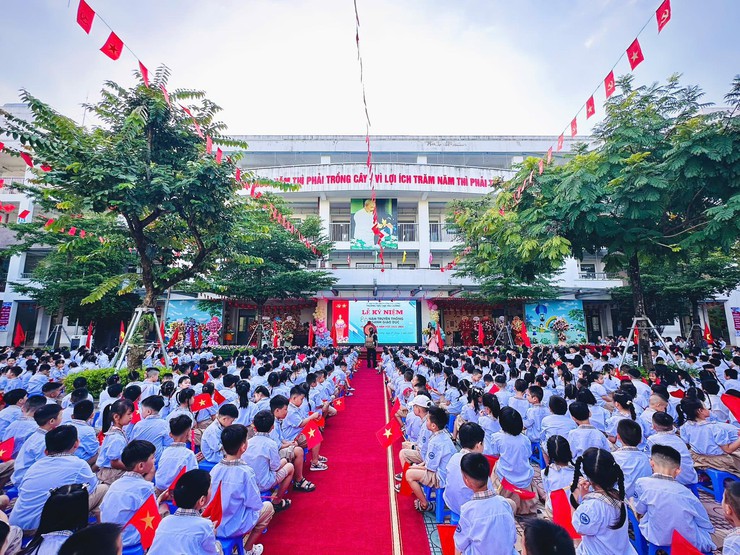 Hà Nội ban hành Nghị quyết quy định mức học phí và hỗ trợ học phí năm học 2025-2026- Ảnh 1.
