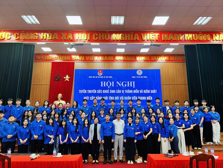Đoàn thanh niên xã Tiến Thắng phối hợp với Trạm  y tế tổ chức tuyên truyền sức khỏe sinh sản vị thành niên và kiểm soát mất cân bằng giới tính- Ảnh 3.