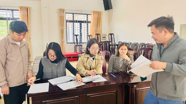 Tam Hưng hoàn thành chiến dịch cao điểm chuẩn hóa dữ liệu 1.879 đảng viên trên phần mềm 4.0- Ảnh 2.