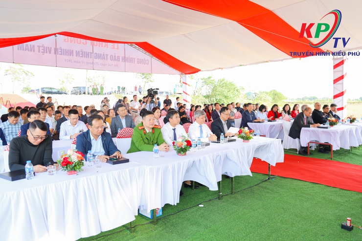 Lễ khởi công Dự án Chuẩn bị mặt bằng, xây dựng cơ sở hạ tầng Bảo tàng Thiên nhiên Việt Nam giai đoạn 2021–2025 tại xã Kiều Phú- Ảnh 1.