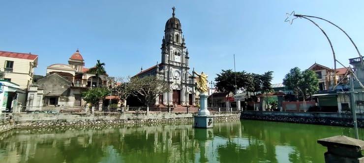 Làng văn hóa thôn La Uyên- Ảnh 1.