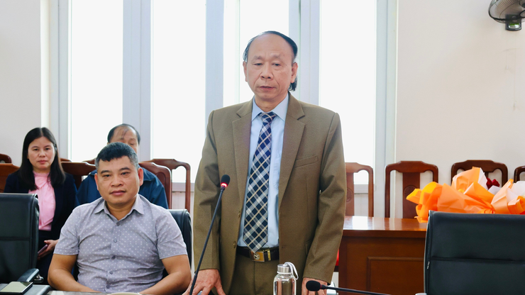 Xã Yên Lãng tổ chức hội nghị trao Quyết định Hợp nhất Hội Người cao tuổi và Hội khuyến học- Ảnh 3.