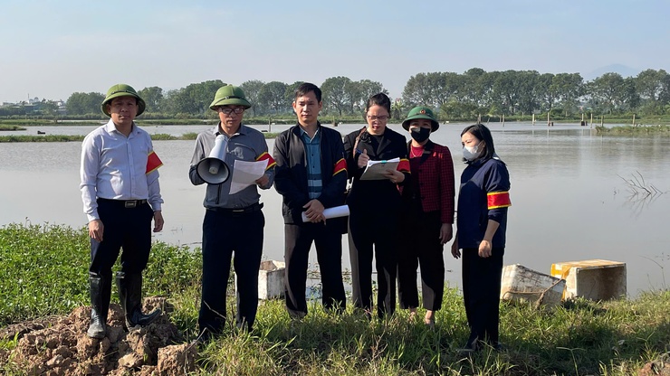 UBND xã Tây Phương tổ chức cưỡng chế thu hồi đất phục vụ dự án Cụm công nghiệp làng nghề Hữu Bằng- Ảnh 4.