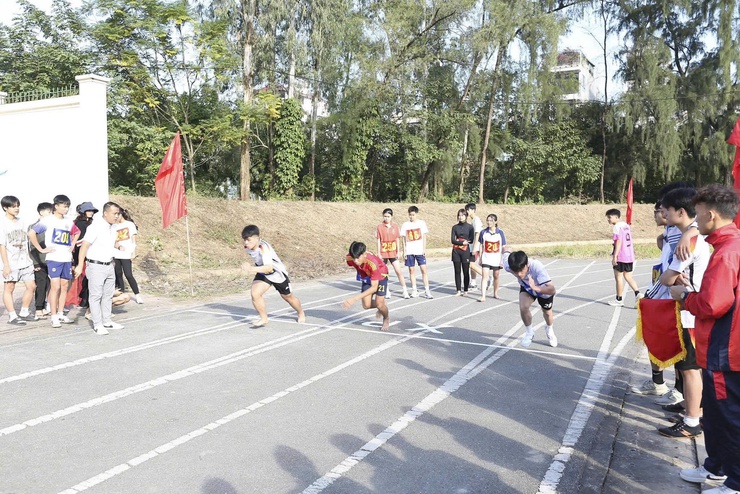 XÃ SÓC SƠN TỔ CHỨC GIẢI ĐIỀN KINH TRONG KHUÔN KHỔ ĐẠI HỘI THỂ DỤC THỂ THAO XÃ LẦN THỨ I NĂM 2025- Ảnh 5.