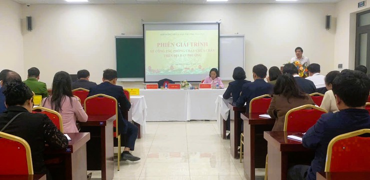 HĐND phường Tây Tựu tổ chức phiên giải trình về công tác phòng cháy, chữa cháy trên địa bàn- Ảnh 1.