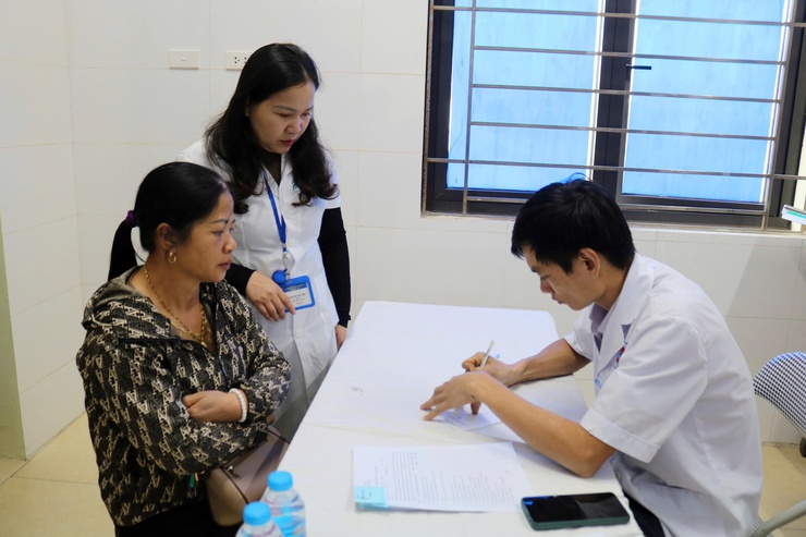 Trạm Y tế xã Quảng Bị phối hợp tổ chức chức khám, tư vấn sức khỏe tâm thần cho người dân- Ảnh 3.