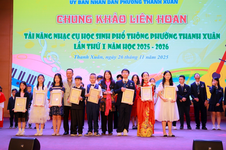 Chung khảo Liên hoan tài năng nhạc cụ học sinh phổ thông phường Thanh Xuân lần thứ I năm học 2025-2026- Ảnh 4.