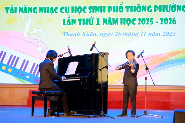 Chung khảo Liên hoan tài năng nhạc cụ học sinh phổ thông phường Thanh Xuân lần thứ I năm học 2025-2026- Ảnh 8.