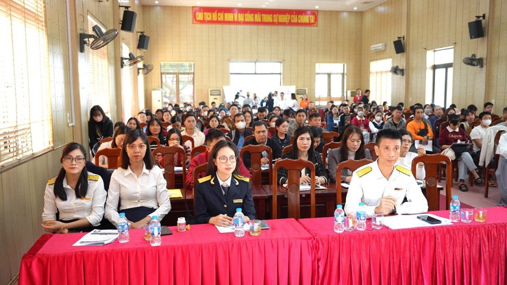 An Khánh: Tập huấn và hướng dẫn, hỗ trợ hộ, cá nhân kinh doanh chuyển đổi mô hình từ thuế khoán sang kê khai và phát triển lên doanh nghiệp- Ảnh 2.