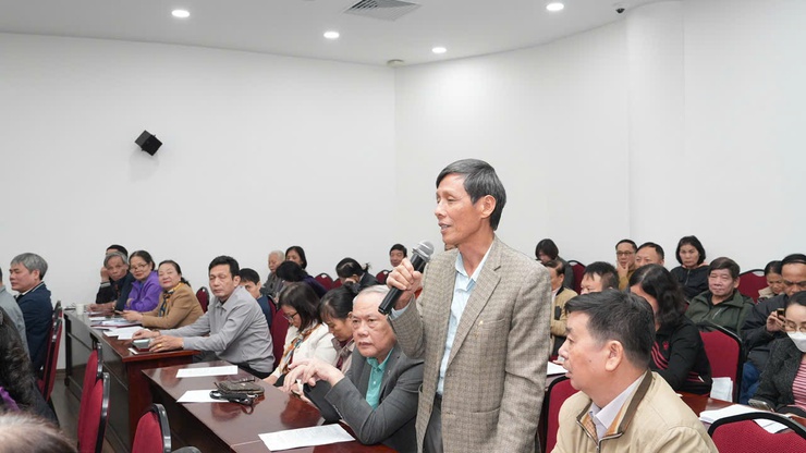 Hội nghị tiếp xúc cử tri của đại biểu HĐND Phường Cầu Giấy trước kỳ họp thường lệ cuối năm 2025 HĐND phường Cầu Giấy, nhiệm kỳ 2021-2026- Ảnh 4.