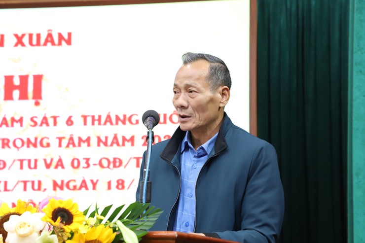 Hội nghị tổng kết công tác kiểm tra, giám sát 6 tháng cuối năm 2025; triển khai nhiệm vụ trọng tâm năm 2026; Quán triệt quy định số 02, số 03 ngày 19/11/2025, Kết luận số 04 của Thành ủy Hà Nội- Ảnh 7.