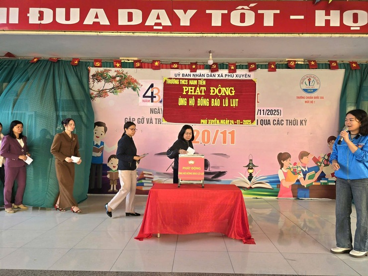 NGÀNH GIÁO DỤC XÃ PHÚ XUYÊN HƯỚNG VỀ 
MIỀN TRUNG – TÂY NGUYÊN BỊ ẢNH HƯỞNG MƯA LŨ
- Ảnh 3.