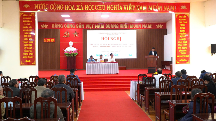 PHÁT HUY DÂN CHỦ CƠ SỞ: CỬ TRI TÂN ƯỚC VÀ HỒNG DƯƠNG THẲNG THẮN KIẾN NGHỊ TẠI HỘI NGHỊ TIẾP XÚC CỬ TRI CUỐI NĂM 2025, HĐND XÃ DÂN HÒA KHÓA XXIII NHIỆM KỲ 2021-2026- Ảnh 1.