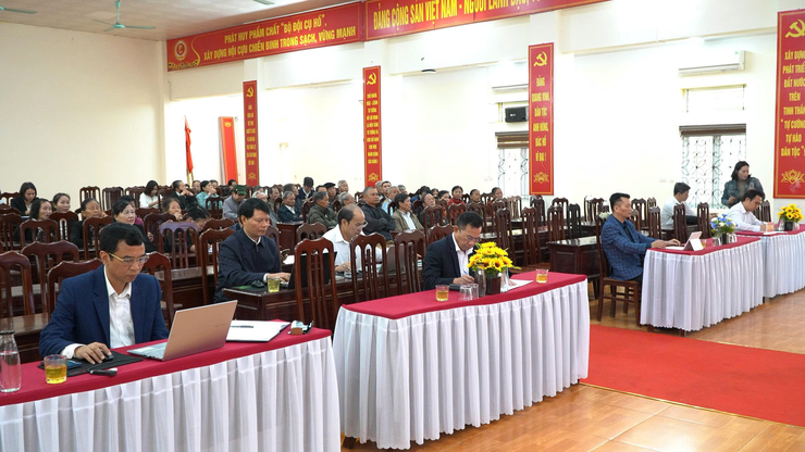 PHÁT HUY DÂN CHỦ CƠ SỞ: CỬ TRI TÂN ƯỚC VÀ HỒNG DƯƠNG THẲNG THẮN KIẾN NGHỊ TẠI HỘI NGHỊ TIẾP XÚC CỬ TRI CUỐI NĂM 2025, HĐND XÃ DÂN HÒA KHÓA XXIII NHIỆM KỲ 2021-2026- Ảnh 14.