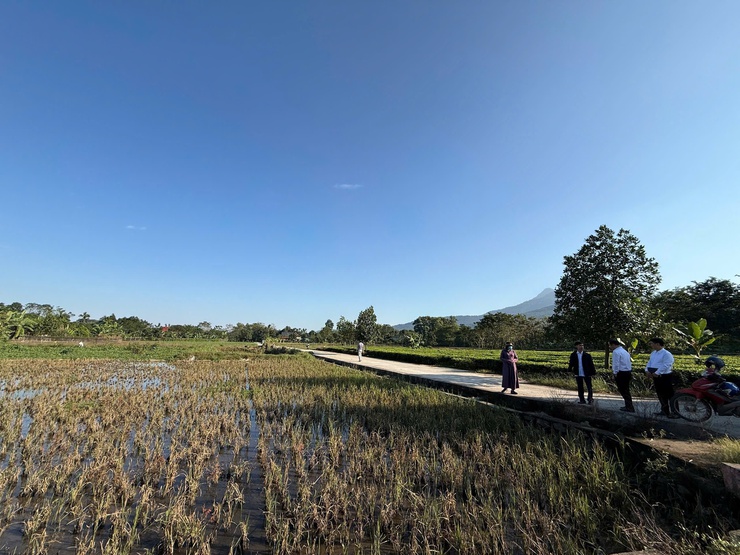 Xã Suối Hai tăng cường kiểm tra môi trường chăn nuôi- Ảnh 1.