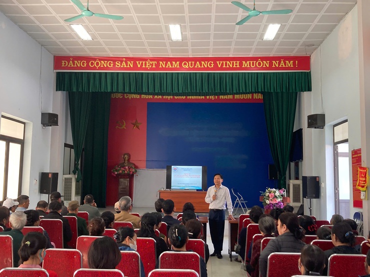 Trạm Y tế xã Thư Lâm tổ chức truyền thông phòng chống tai nạn thương tích và hướng dẫn kỹ thuật sơ cấp cứu tại cộng đồng- Ảnh 1.