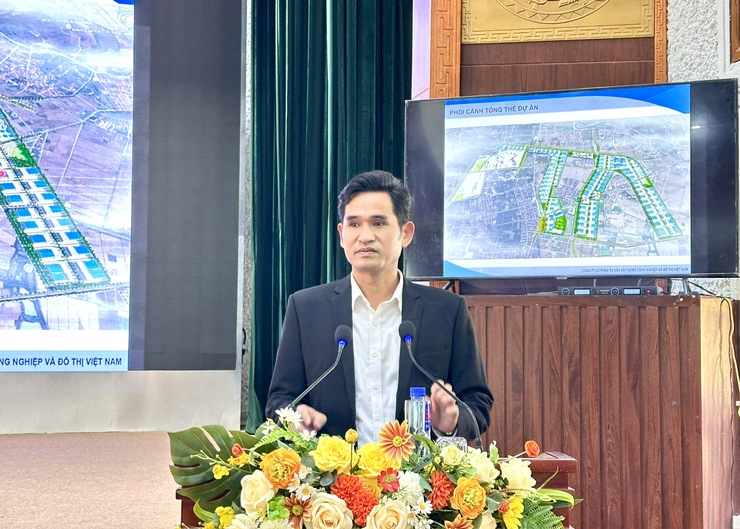 UBND xã Thư Lâm phối hợp với Ban quản lý Khu công nghệ cao và khu công nghiệp thành phố Hà Nội tổ chức hội nghị lấy ý kiến cơ quan, tổ chức, cá nhân, cộng đồng dân cư về đồ án quy hoạch- Ảnh 3.