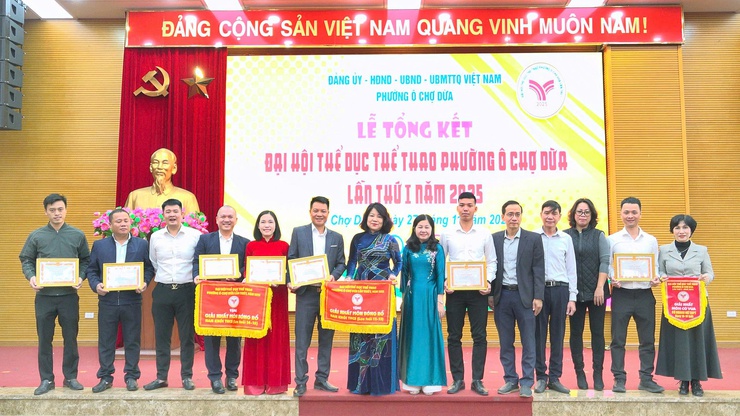 Phường Ô Chợ Dừa tổng kết Đại hội Thể dục Thể thao lần thứ I năm 2025- Ảnh 4.