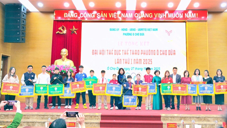 Phường Ô Chợ Dừa tổng kết Đại hội Thể dục Thể thao lần thứ I năm 2025- Ảnh 9.