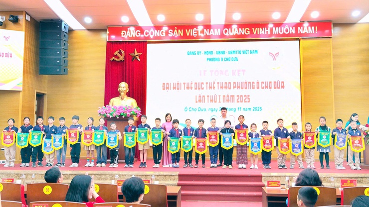 Phường Ô Chợ Dừa tổng kết Đại hội Thể dục Thể thao lần thứ I năm 2025- Ảnh 3.