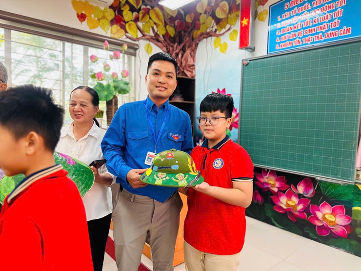 Trường Tiểu học Thạch Bàn A ra mắt mô hình “Sáng - Xanh - Sạch - Đẹp”- Ảnh 9.