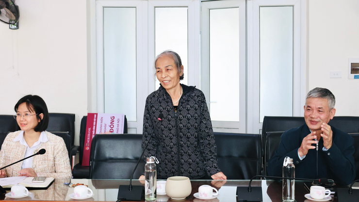 XÃ YÊN LÃNG TỔ CHỨC HỘI NGHỊ TRAO KINH PHÍ HỖ TRỢ XÂY DỰNG NHÀ Ở CHO GIA ĐÌNH NGƯỜI CÓ CÔNG- Ảnh 3.