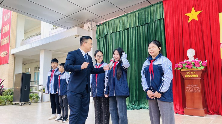 Truyền thông Luật Trẻ em, phòng chống tai nạn thương tích, xâm hại và bạo lực trẻ em tại trường TH Thọ Lộc và THCS Long Xuyên- Ảnh 3.