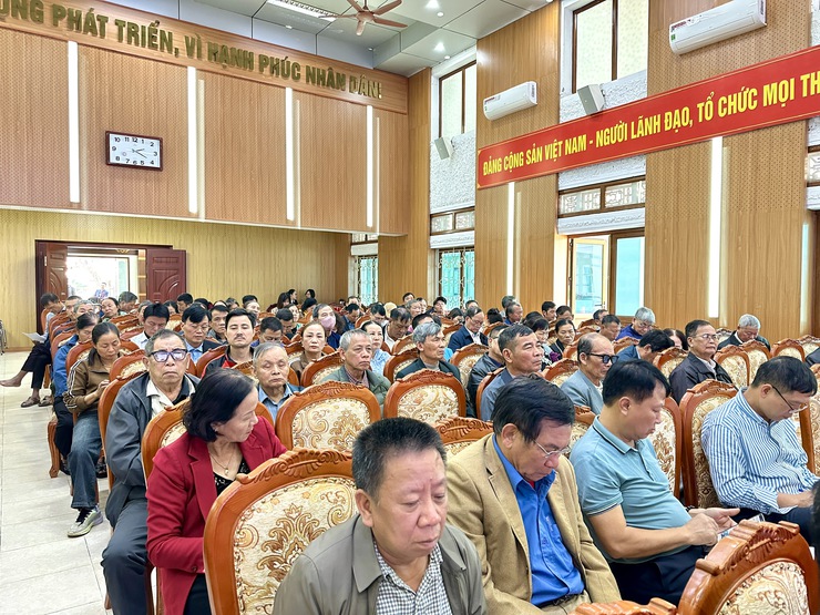 UBND xã Thư Lâm phối hợp với Ban quản lý Khu công nghệ cao và khu công nghiệp thành phố Hà Nội tổ chức hội nghị lấy ý kiến cơ quan, tổ chức, cá nhân, cộng đồng dân cư về đồ án quy hoạch- Ảnh 5.