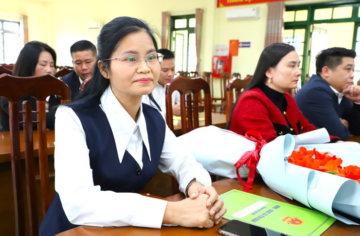 Yên Xuân: Hội nghị công bố và trao Nghị quyết về công tác cán bộ- Ảnh 5.