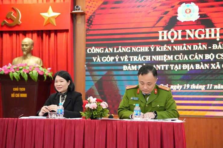 Công an xã Quảng Oai tổ chức Hội nghị "Công an lắng nghe ý kiến nhân dân" năm 2025- Ảnh 2.