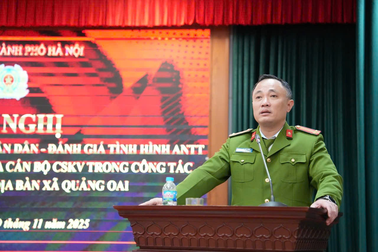 Công an xã Quảng Oai tổ chức Hội nghị "Công an lắng nghe ý kiến nhân dân" năm 2025- Ảnh 3.