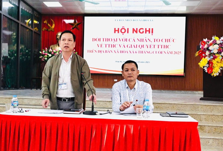HÒA XÁ LẮNG NGHE Ý KIẾN NGƯỜI DÂN VỀ THỦ TỤC HÀNH CHÍNH- Ảnh 2.