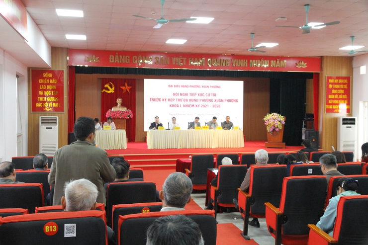 Hội nghị tiếp xúc cử tri của đại biểu HĐND Phường Xuân Phương trước kỳ họp thứ ba kỳ họp cuối năm 2025 HĐND khoá l, nhiệm kỳ 2021-2026.- Ảnh 7.