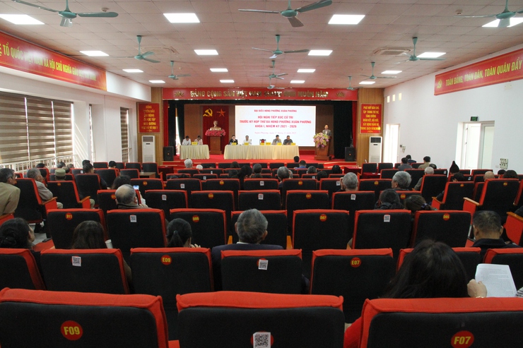 Hội nghị tiếp xúc cử tri của đại biểu HĐND Phường Xuân Phương trước kỳ họp thứ ba kỳ họp cuối năm 2025 HĐND khoá l, nhiệm kỳ 2021-2026.- Ảnh 16.