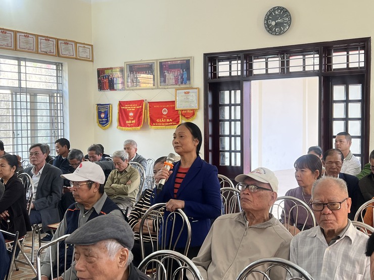 Lắng nghe ý kiến Nhân dân: Hội nghị Tiếp xúc Cử tri Trước Kỳ họp Thứ ba của HĐND xã Ngọc Hồi- Ảnh 5.