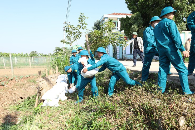 Nâng cao kỹ năng phòng chống thiên tai, củng cố tính chủ động từ cơ sở- Ảnh 7.