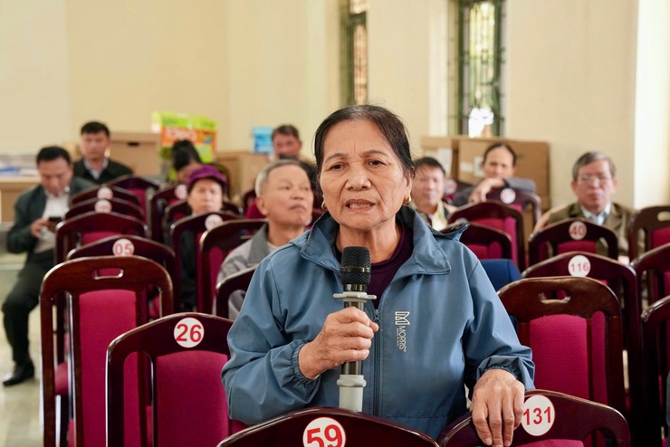 Hội nghị tiếp xúc, đối thoại trực tiếp giữa đồng chí Chủ tịch UBND xã với MTTQ, các tổ chức chính trị - xã hội và nhân dân các thôn: Thọ Đa, Bắc, Đông, Đoài, Cầu Thăng Long, Nhuế, Bầu và Hậu Dưỡng- Ảnh 3.