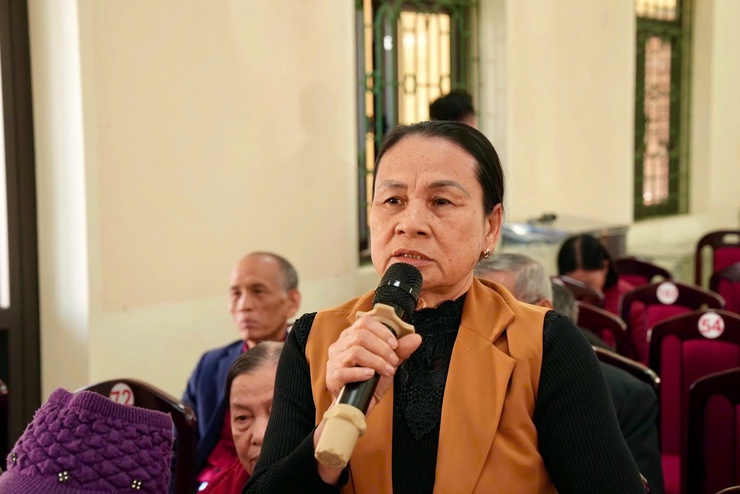 Hội nghị tiếp xúc, đối thoại trực tiếp giữa đồng chí Chủ tịch UBND xã với MTTQ, các tổ chức chính trị - xã hội và nhân dân các thôn: Thọ Đa, Bắc, Đông, Đoài, Cầu Thăng Long, Nhuế, Bầu và Hậu Dưỡng- Ảnh 4.