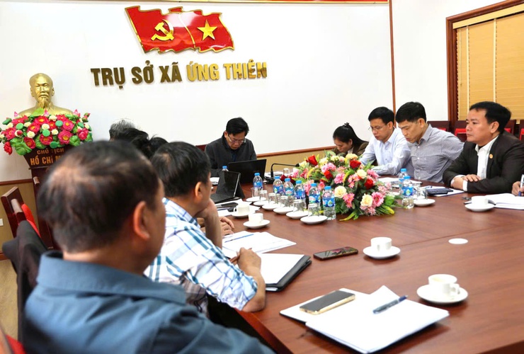 UBND xã Ứng Thiên tổ chức giao ban đánh giá kết quả nhiệm vụ tháng 11 và triển khai nhiệm vụ trọng tâm tháng 12/2025- Ảnh 3.