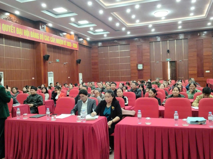 Hội nông dân xã Phú Xuyên tham gia lớp tập huấn nghiệp vụ quỹ hỗ trợ nông dân- Ảnh 2.