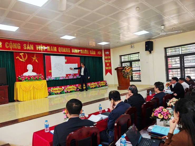 Phường Hà Đông đã tổ chức hội nghị thông báo kế hoạch thu hồi đất, GPMB và công khai hồ sơ pháp lý dự án GPMB nút giao giữa tuyến đường Số 1 với tuyến đường 70 (đường Phan Trọng Tuệ)- Ảnh 1.