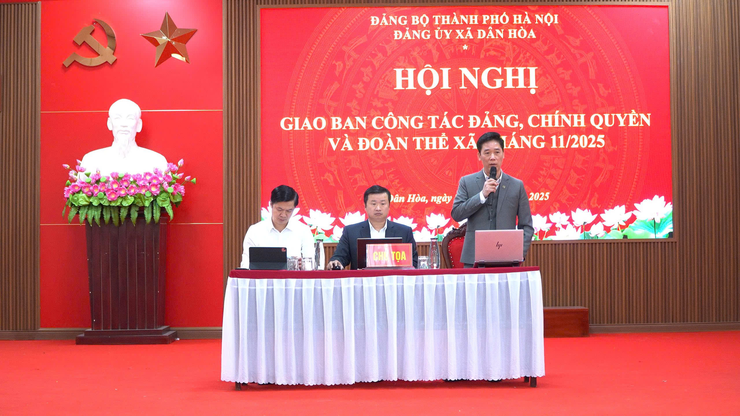 HỘI NGHỊ GIAO BAN CÔNG TÁC ĐẢNG, CHÍNH QUYỀN VÀ ĐOÀN THỂ XÃ THÁNG 11 NĂM 2025
- Ảnh 5.