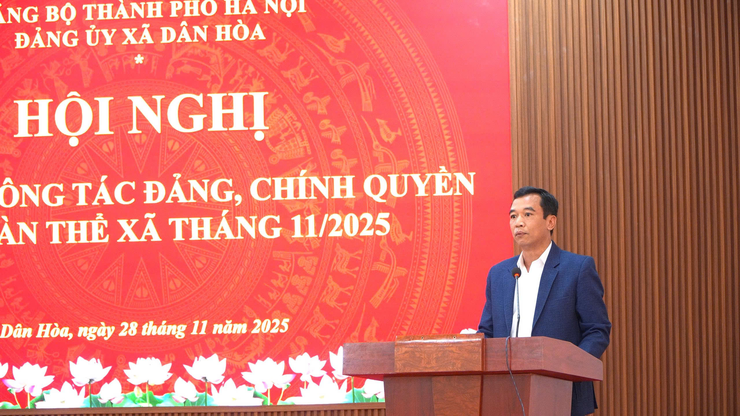 HỘI NGHỊ GIAO BAN CÔNG TÁC ĐẢNG, CHÍNH QUYỀN VÀ ĐOÀN THỂ XÃ THÁNG 11 NĂM 2025
- Ảnh 10.