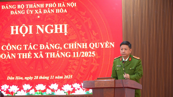 HỘI NGHỊ GIAO BAN CÔNG TÁC ĐẢNG, CHÍNH QUYỀN VÀ ĐOÀN THỂ XÃ THÁNG 11 NĂM 2025
- Ảnh 12.