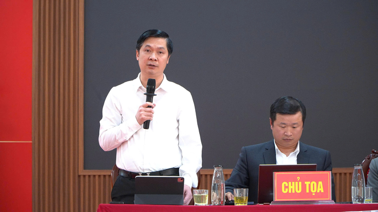 HỘI NGHỊ GIAO BAN CÔNG TÁC ĐẢNG, CHÍNH QUYỀN VÀ ĐOÀN THỂ XÃ THÁNG 11 NĂM 2025
- Ảnh 15.