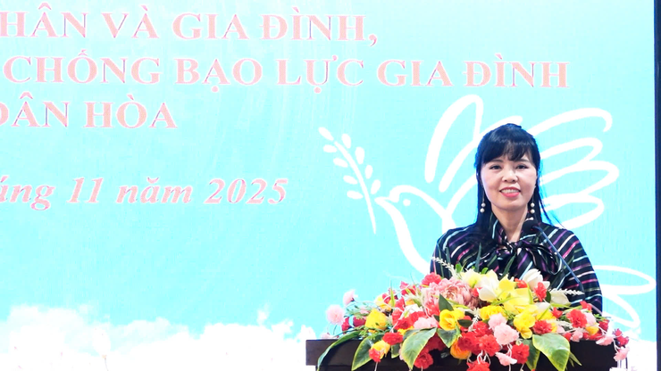 HỘI LHPN XÃ DÂN HÒA PHỐI HỢP UBND XÃ TỔ CHỨC HỘI NGHỊ TUYÊN TRUYỀN, PHỔ BIẾN PHÁP LUẬT VỀ HÔN NHÂN GIA ĐÌNH, BÌNH ĐẲNG GIỚI VÀ PHÒNG, CHỐNG BẠO LỰC GIA ĐÌNH- Ảnh 1.